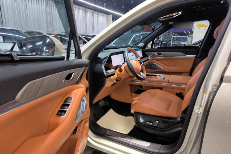 Used Wey Lanshan 2023 Four-Wheel Drive Ultra-Long Range Version Interior 3