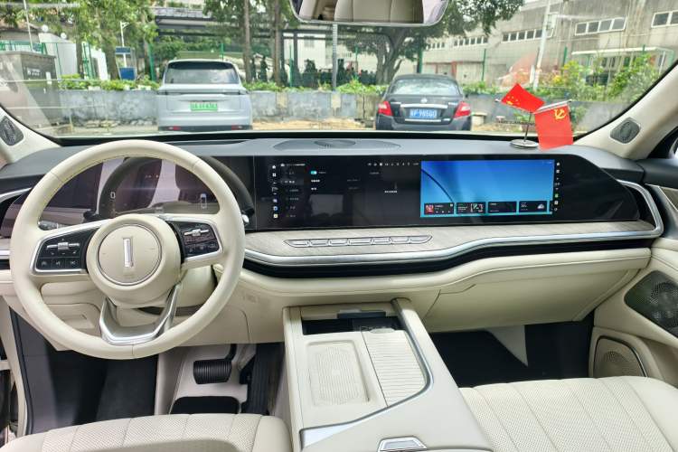 Used Wey Lanshan 2023 Four-Wheel Drive Ultra-Long Range Version Interior 6