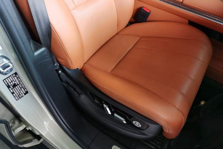 Used Wey Lanshan 2023 Four-Wheel Drive Ultra-Long Range Version Right Front Seat