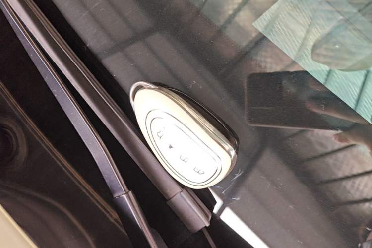 Used Wey Lanshan 2023 Four-Wheel Drive Ultra-Long Range Version Vehicle Key
