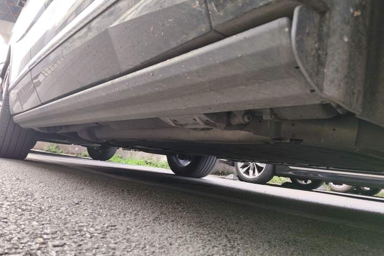 Used Wey Lanshan 2023 Four-Wheel Drive Ultra-Long Range Version Chassis Front Right