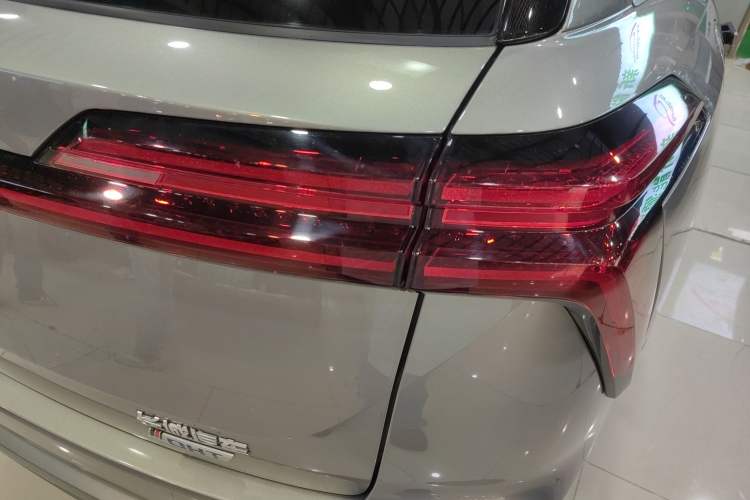 Used Wey Lanshan 2023 Four-Wheel Drive Ultra-Long Range Version Exterior 3