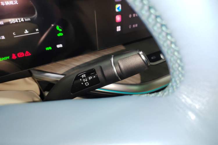 Used Wey Lanshan 2023 Four-Wheel Drive Ultra-Long Range Version Gear Lever