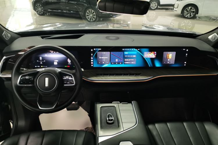 Used Wey Lanshan 2023 Four-Wheel Drive Ultra-Long Range Version Interior 2