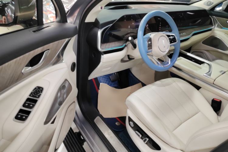 Used Wey Lanshan 2023 Four-Wheel Drive Ultra-Long Range Version Interior 3