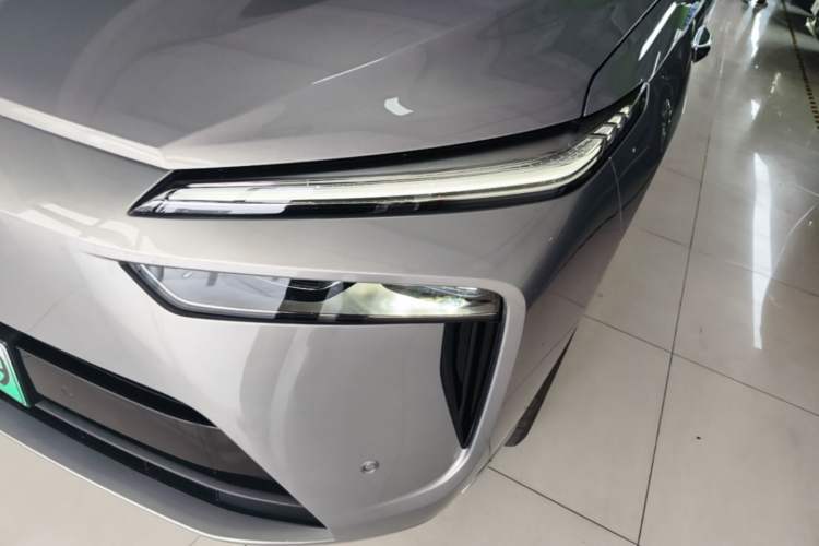 Used Wey Lanshan 2023 Four-Wheel Drive Ultra-Long Range Version Left Front Headlight