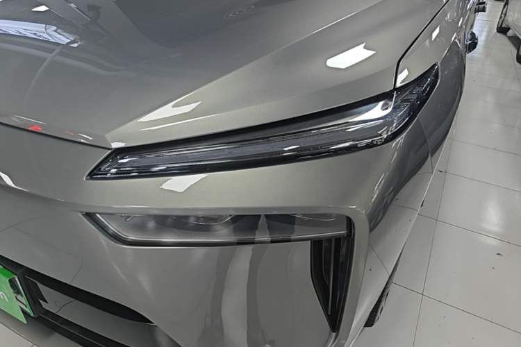 Used Wey Lanshan 2023 Four-Wheel Drive Ultra-Long Range Version Left Front Headlight