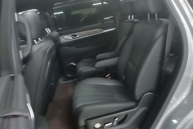 Used Wey Lanshan 2023 Four-Wheel Drive Ultra-Long Range Version Left Rear Seat