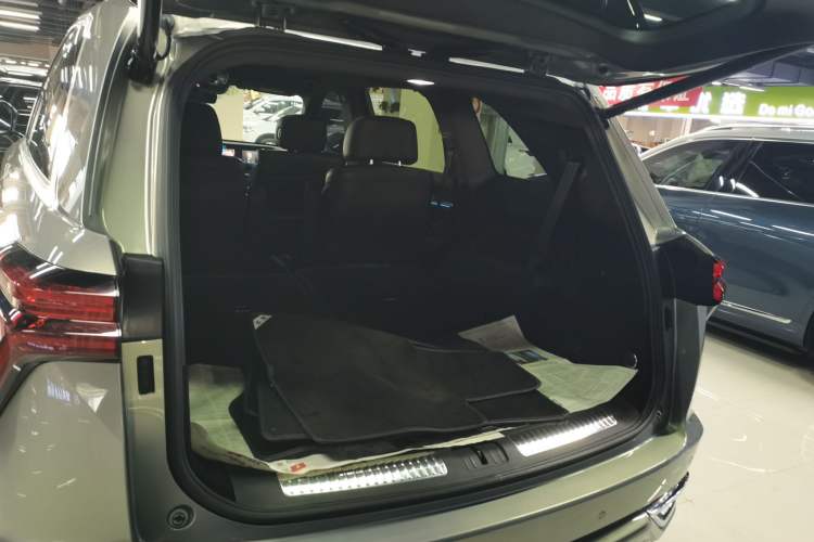 Used Wey Lanshan 2023 Four-Wheel Drive Ultra-Long Range Version Trunk