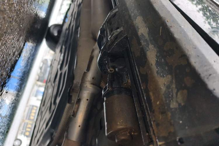Used Wey Lanshan 2023 Four-Wheel Drive Ultra-Long Range Version Chassis Front Right
