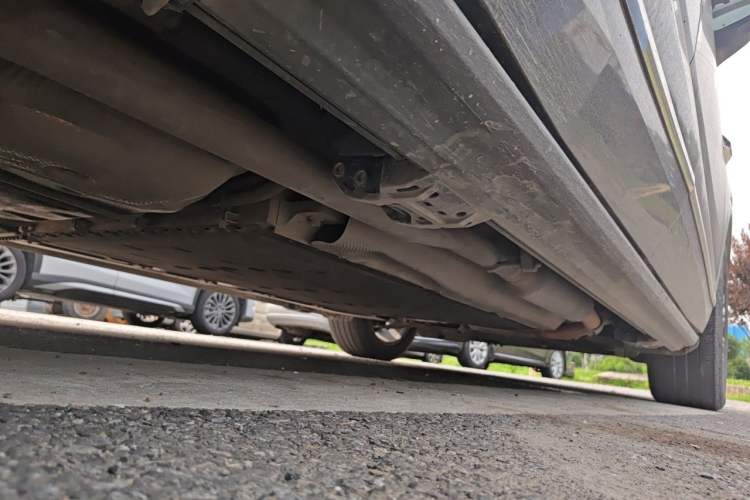 Used Wey Lanshan 2023 Four-Wheel Drive Ultra-Long Range Version Chassis Rear Right