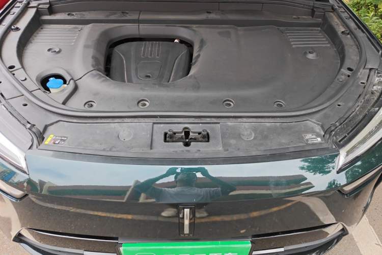 Used Wey Lanshan 2023 Four-Wheel Drive Ultra-Long Range Version Engine Bay