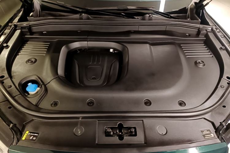 Used Wey Lanshan 2023 Four-Wheel Drive Ultra-Long Range Version Engine Bay