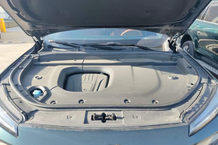 Used Wey Lanshan 2023 Two-Wheel Drive Long-Range Version Engine Bay