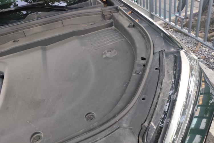 Used Wey Lanshan 2023 Four-Wheel Drive Ultra-Long Range Version Engine Bay Right
