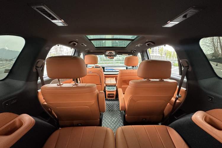 Used Wey Lanshan 2023 Four-Wheel Drive Ultra-Long Range Version Interior 10