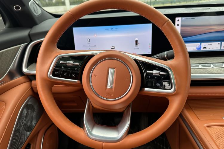 Used Wey Lanshan 2023 Four-Wheel Drive Ultra-Long Range Version Interior 2