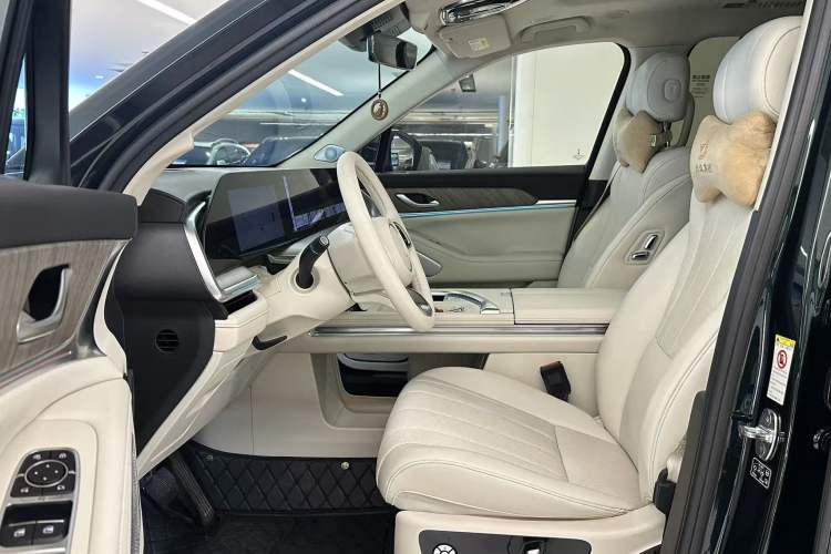 Used Wey Lanshan 2023 Four-Wheel Drive Ultra-Long Range Version Interior 2