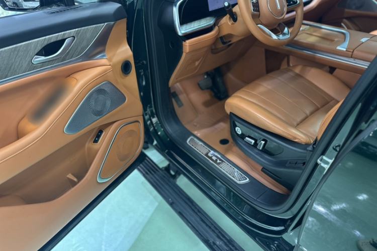 Used Wey Lanshan 2023 Four-Wheel Drive Ultra-Long Range Version Interior 3