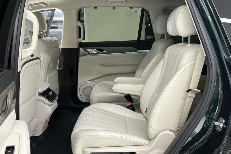 Used Wey Lanshan 2023 Four-Wheel Drive Ultra-Long Range Version Interior 4