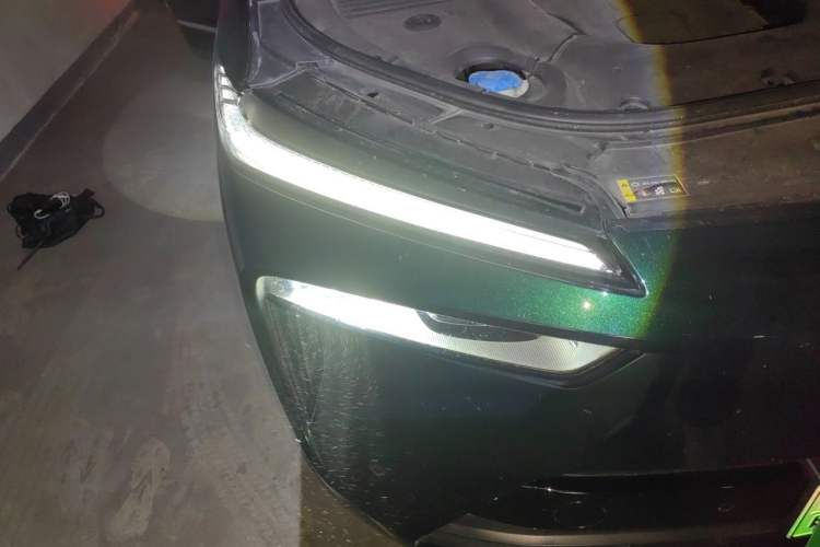 Used Wey Lanshan 2023 Four-Wheel Drive Ultra-Long Range Version Right Front Headlight