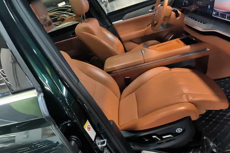 Used Wey Lanshan 2023 Four-Wheel Drive Ultra-Long Range Version Right Front Seat
