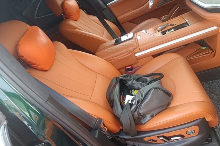 Used Wey Lanshan 2023 Four-Wheel Drive Ultra-Long Range Version Right Front Seat