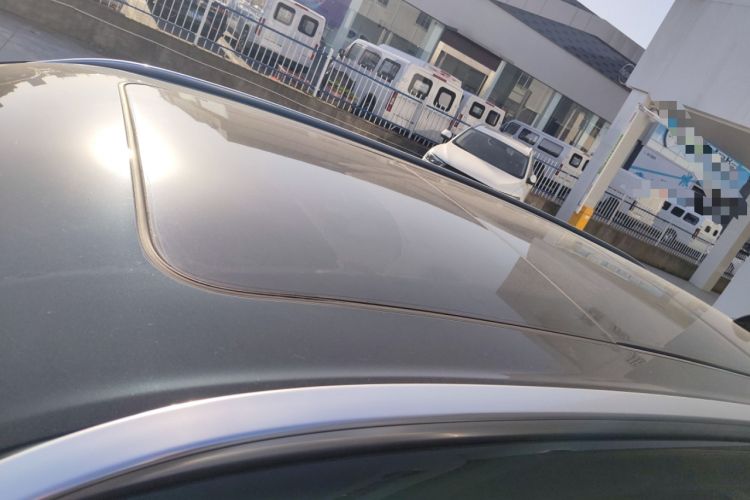 Used Wey Lanshan 2023 Two-Wheel Drive Long-Range Version Roof