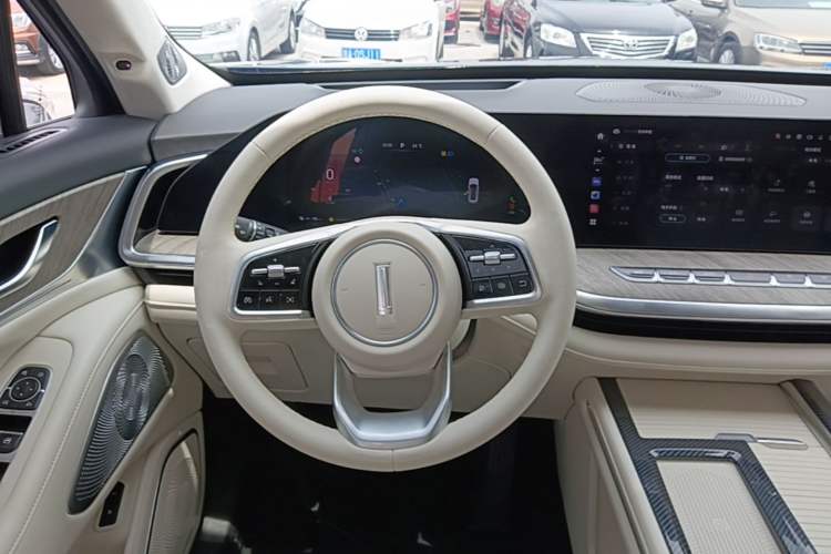 Used Wey Lanshan 2023 Four-Wheel Drive Ultra-Long Range Version Steering Wheel