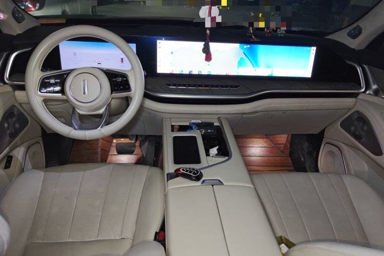 Used Wey Lanshan 2023 Four-Wheel Drive Ultra-Long Range Version Center Console