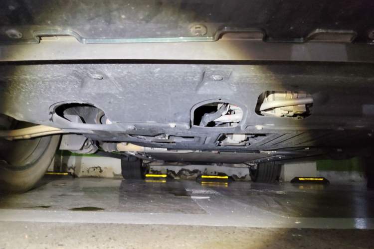 Used Wey Lanshan 2023 Four-Wheel Drive Ultra-Long Range Version Chassis Front