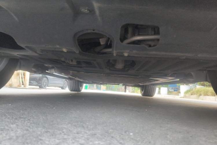 Used Wey Lanshan 2023 Four-Wheel Drive Ultra-Long Range Version Chassis Front