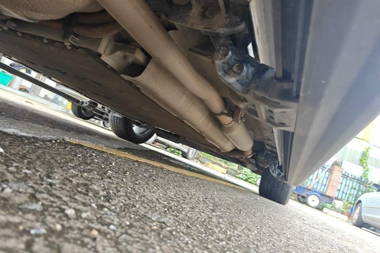 Used Wey Lanshan 2023 Four-Wheel Drive Ultra-Long Range Version Chassis Rear Right
