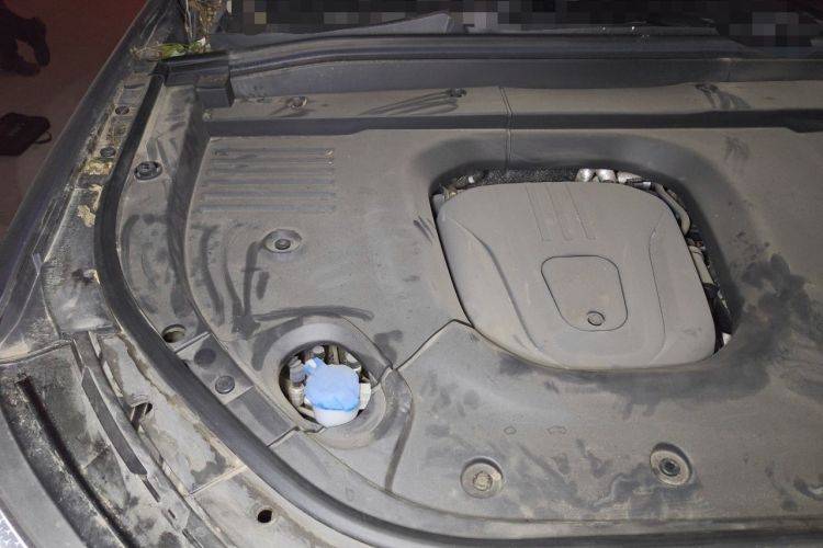 Used Wey Lanshan 2023 Four-Wheel Drive Ultra-Long Range Version Engine Bay Right