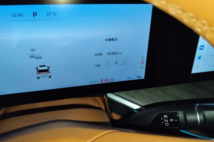 Used Wey Lanshan 2023 Four-Wheel Drive Ultra-Long Range Version Odometer Close Up