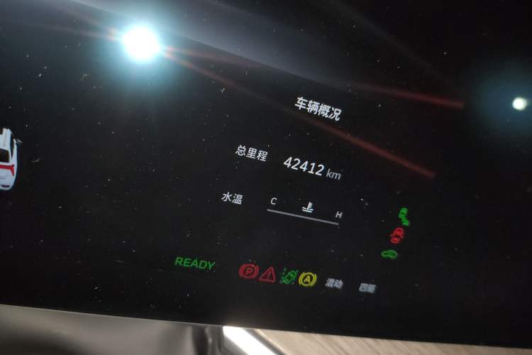 Used Wey Lanshan 2023 Four-Wheel Drive Ultra-Long Range Version Odometer Close Up