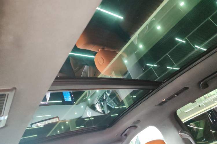 Used Wey Lanshan 2023 Four-Wheel Drive Ultra-Long Range Version Headliner