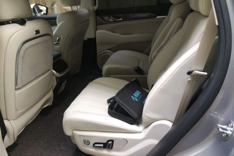 Used Wey Lanshan 2023 Four-Wheel Drive Ultra-Long Range Version Interior 4