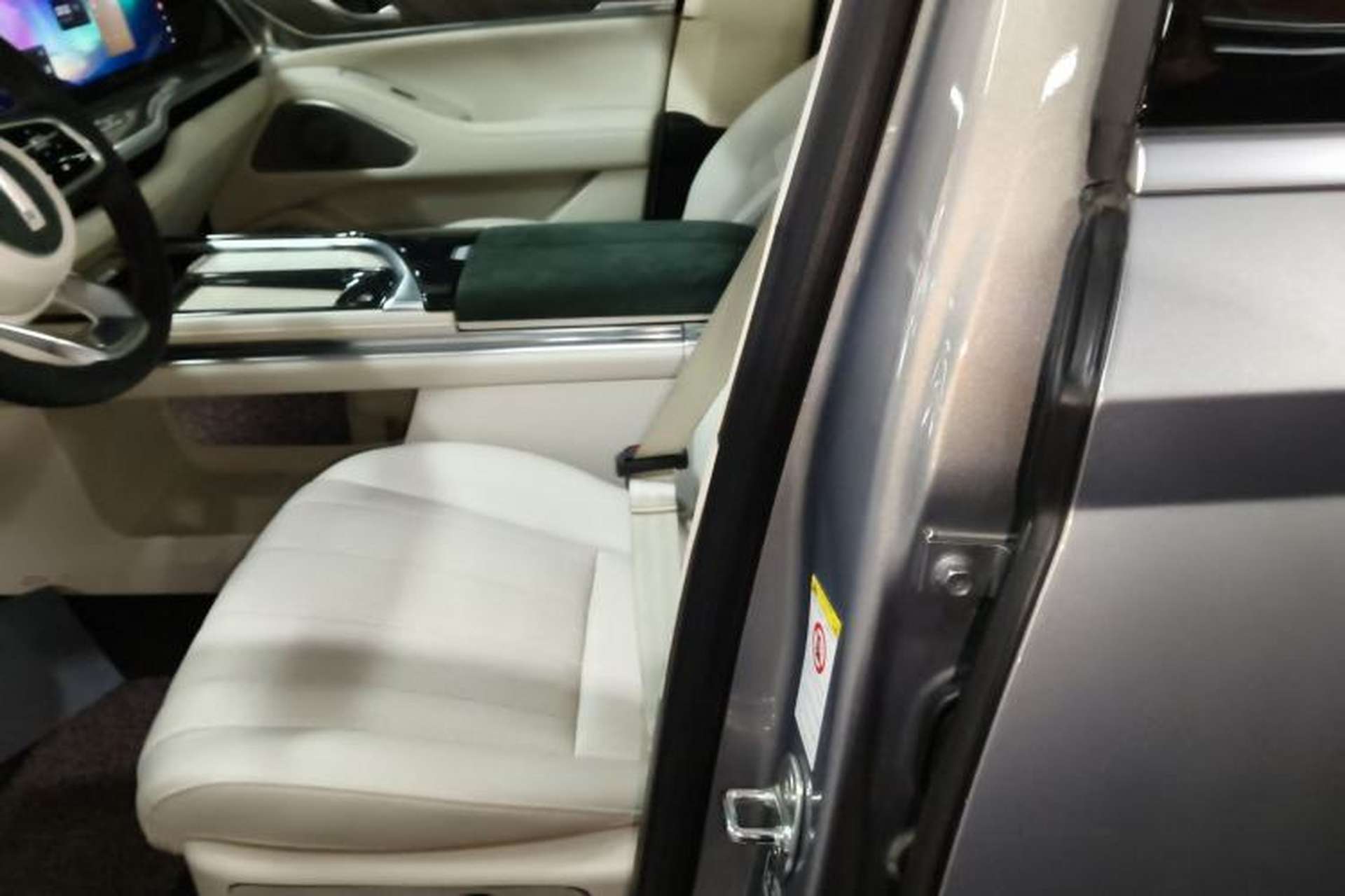 Used Wey Lanshan 2023 Four-Wheel Drive Ultra-Long Range Version Left Front Seat