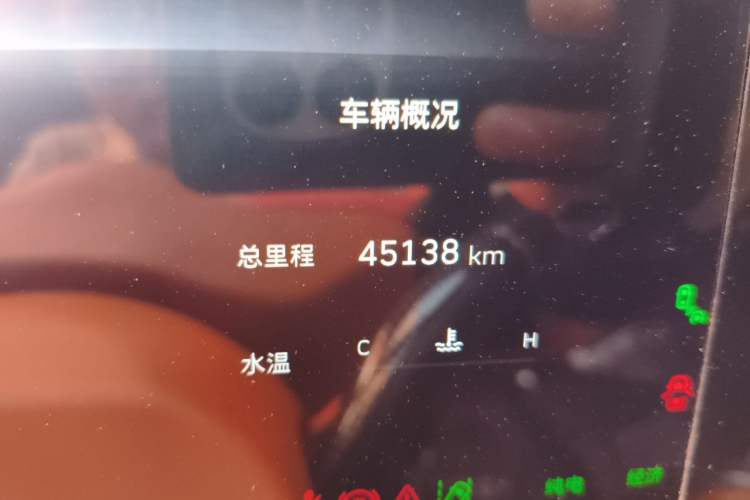 Used Wey Lanshan 2023 Four-Wheel Drive Ultra-Long Range Version Odometer Close Up