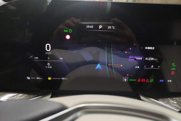 Used Wey Lanshan 2023 Four-Wheel Drive Ultra-Long Range Version Odometer Close Up
