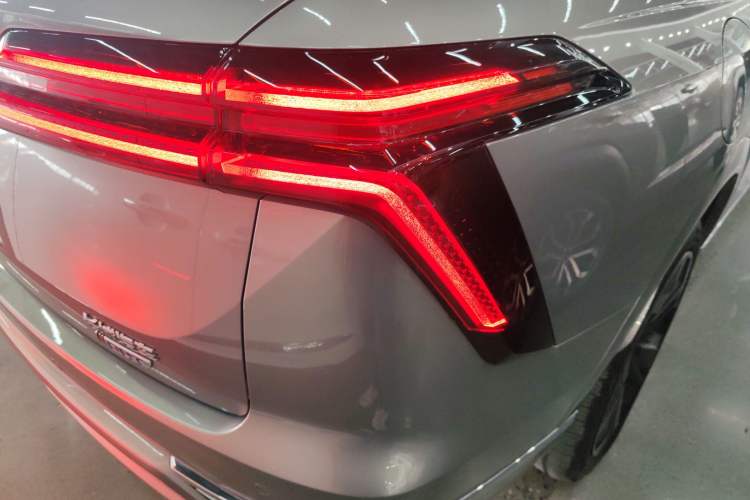 Used Wey Lanshan 2023 Four-Wheel Drive Ultra-Long Range Version Right Rear Taillight