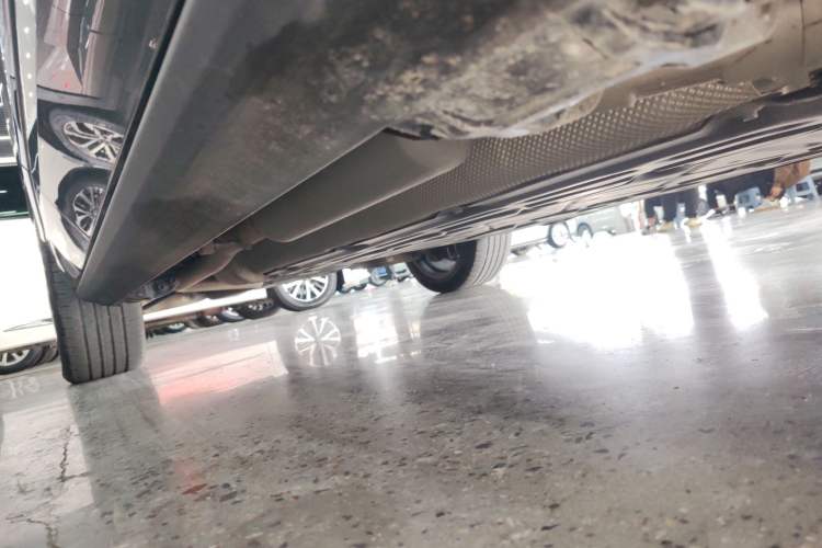 Used Wey Lanshan 2023 Four-Wheel Drive Ultra-Long Range Version Right Side Sill