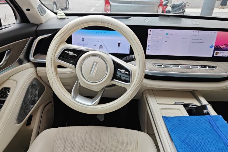 Used Wey Lanshan 2023 Four-Wheel Drive Ultra-Long Range Version Steering Wheel