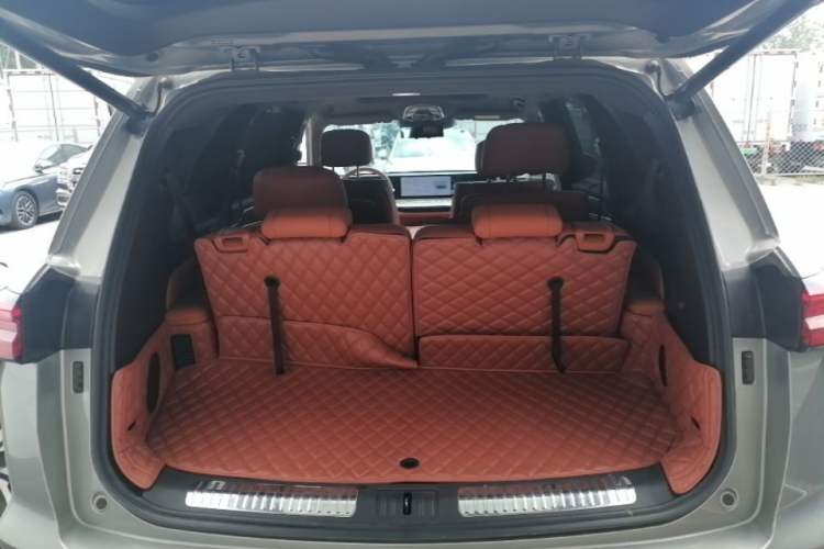 Used Wey Lanshan 2023 Four-Wheel Drive Ultra-Long Range Version Trunk