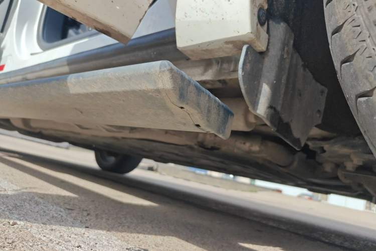 Used Wey Lanshan 2023 Four-Wheel Drive Ultra-Long Range Version Chassis Front Right