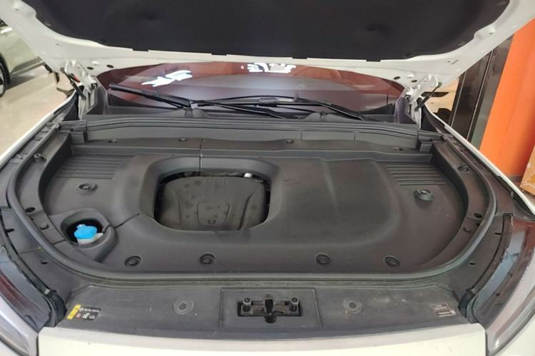 Used Wey Lanshan 2023 Four-Wheel Drive Ultra-Long Range Version Engine Bay