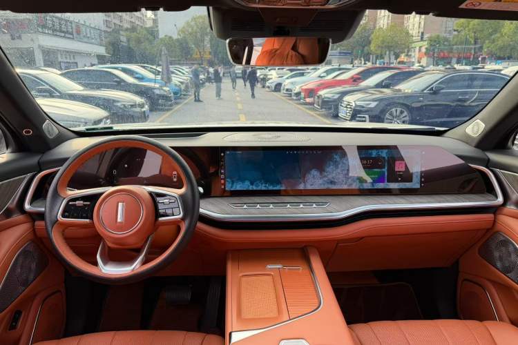 Used Wey Lanshan 2023 Four-Wheel Drive Ultra-Long Range Version Interior 1