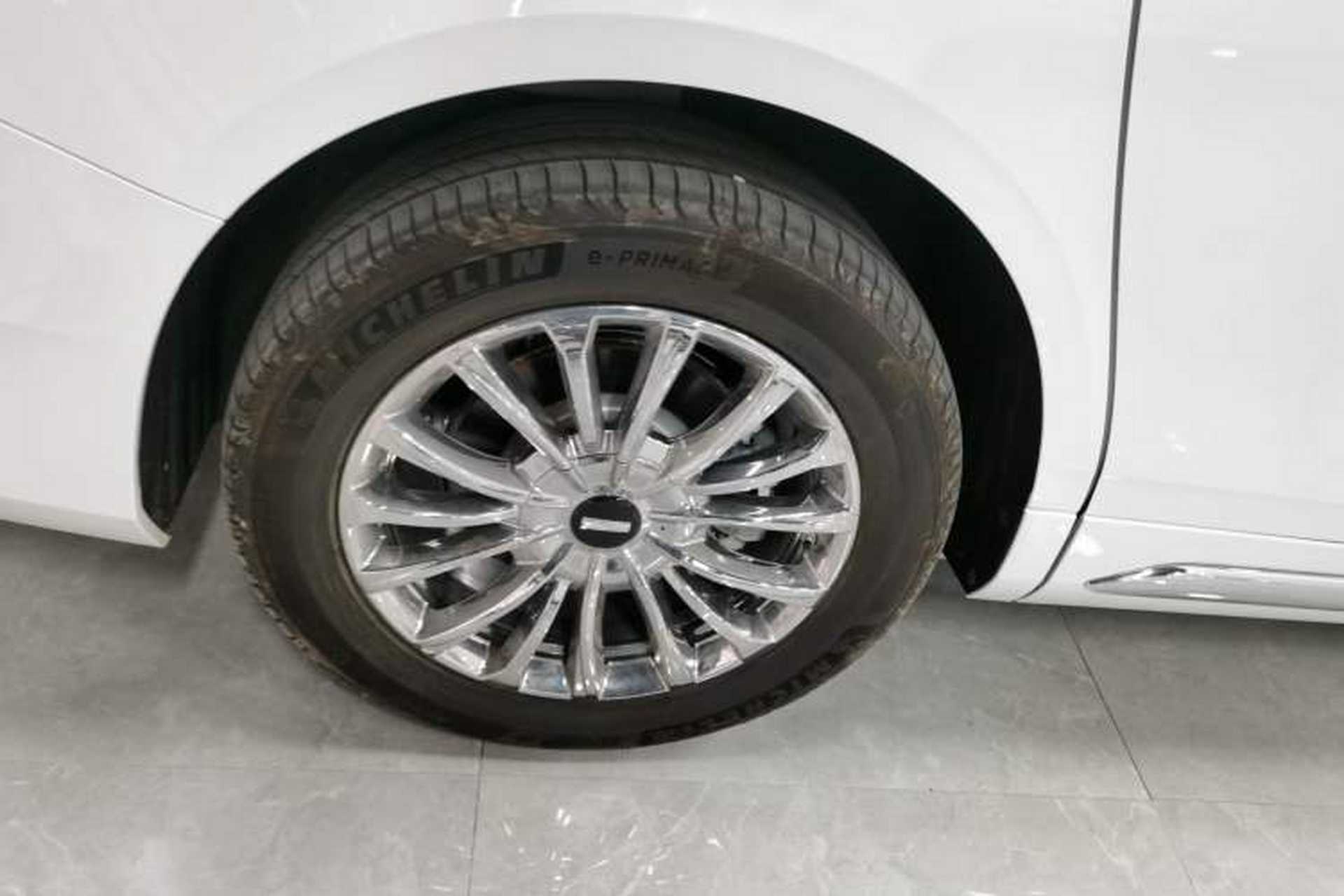 Used Wey Lanshan 2023 Four-Wheel Drive Ultra-Long Range Version Right Rear Wheel Hub