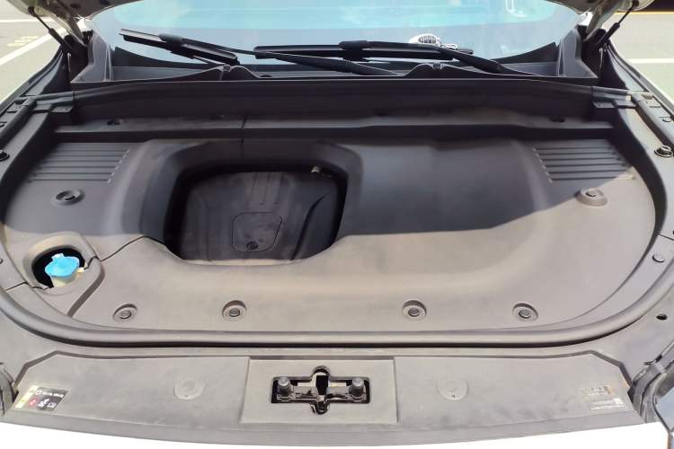 Used Wey Lanshan 2023 Two-Wheel Drive Long-Range Version Engine Bay